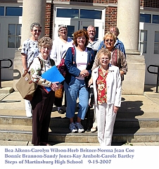 0-Reunion-committee,at-MHS